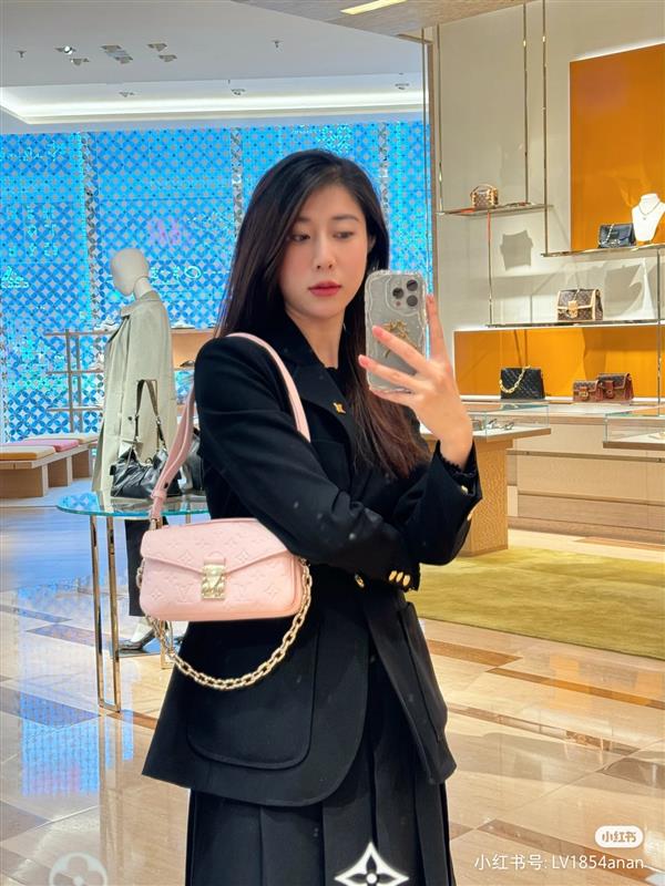 2026124135323553 470